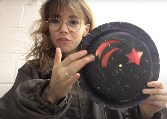 Paper plate shooting star